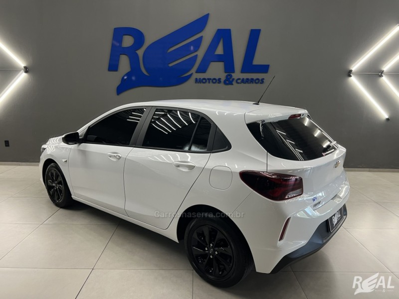 ONIX 1.0 LT2 FLEX 4P MANUAL - 2023 - SAPIRANGA