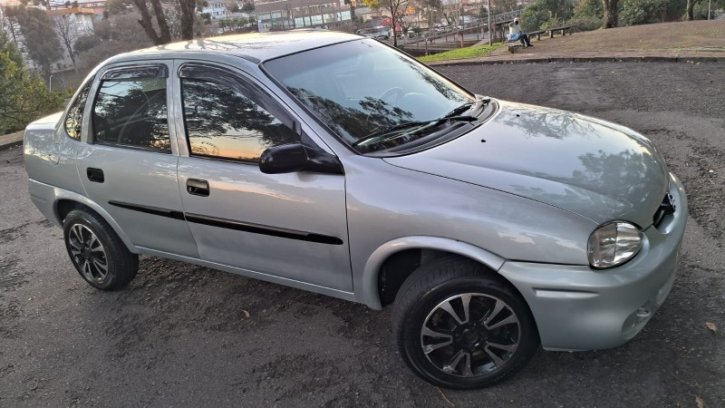 CORSA 1.6 MPFI CLASSIC SEDAN 8V GASOLINA 4P MANUAL - 2003 - CAXIAS DO SUL