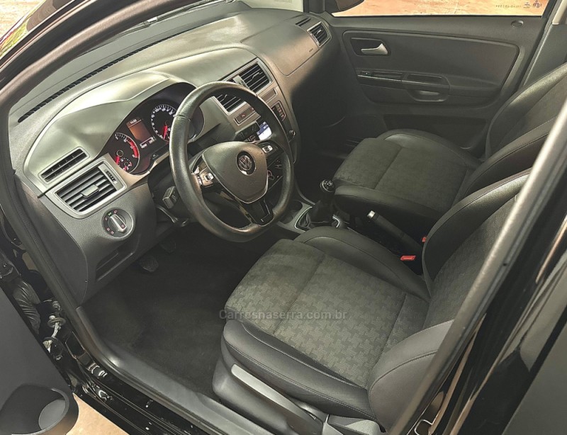 FOX 1.6 MSI COMFORTLINE 8V FLEX 4P MANUAL - 2017 - MUçUM