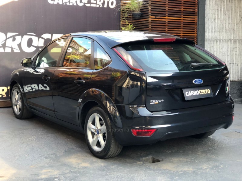 FOCUS 2.0 GLX 16V FLEX 4P MANUAL - 2009 - NOVO HAMBURGO