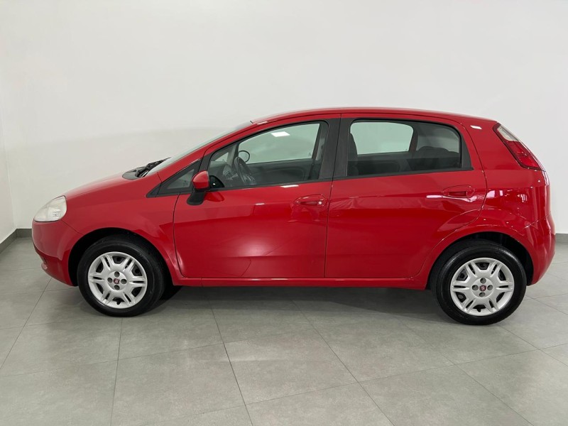 PUNTO 1.4 ATTRACTIVE 8V FLEX 4P MANUAL - 2012 - FARROUPILHA