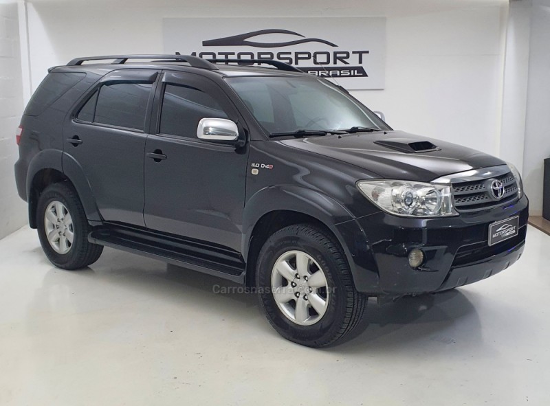 HILUX SW4 3.0 SRV 4X4 7 LUGARES 16V TURBO INTERCOOLER DIESEL 4P AUTOMÁTICO - 2010 - BENTO GONçALVES