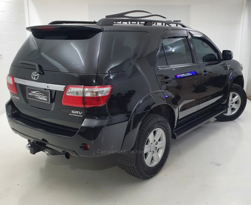 HILUX SW4 3.0 SRV 4X4 7 LUGARES 16V TURBO INTERCOOLER DIESEL 4P AUTOMÁTICO - 2010 - BENTO GONçALVES