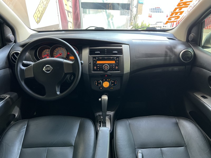 GRAND LIVINA 1.8 SL 16V FLEX 4P AUTOMÁTICO - 2013 - PORTãO