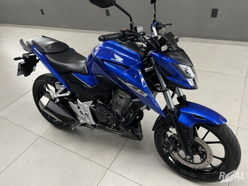 CB 300F TWISTER ABS - 2023 - SAPIRANGA