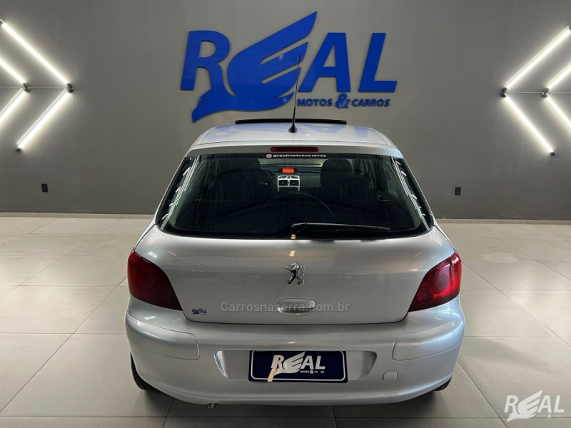 307 1.6 PRESENCE 16V FLEX 4P MANUAL - 2009 - SAPIRANGA