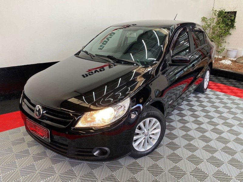 VOYAGE 1.0 MI 8V FLEX 4P MANUAL - 2011 - CAXIAS DO SUL