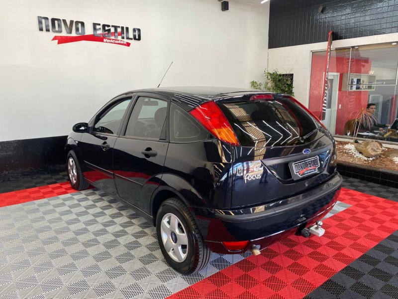 FOCUS 1.6 GL 8V FLEX 4P MANUAL - 2009 - CAXIAS DO SUL