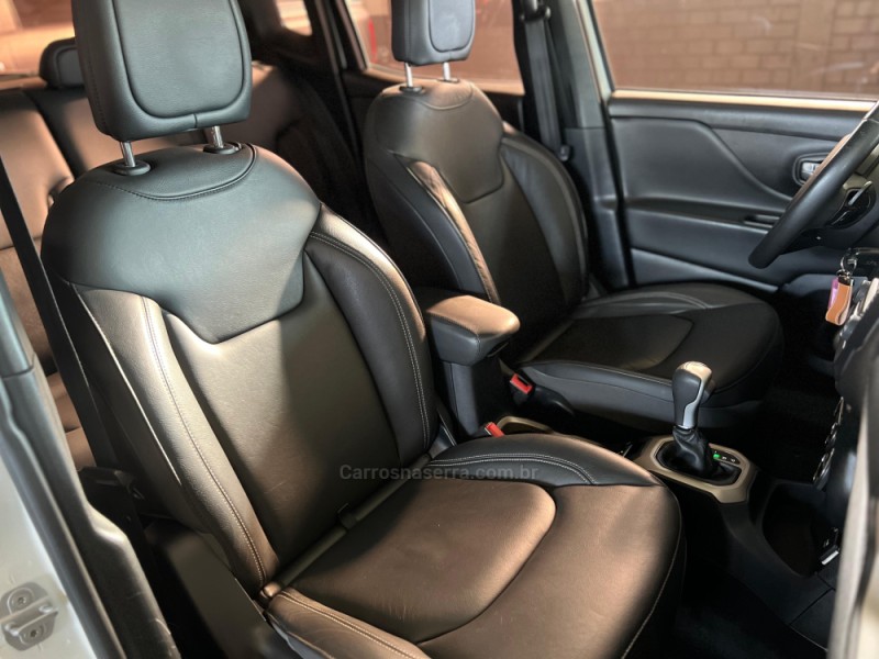 RENEGADE 1.8 16V FLEX LONGITUDE 4P AUTOMÁTICO - 2018 - CAXIAS DO SUL