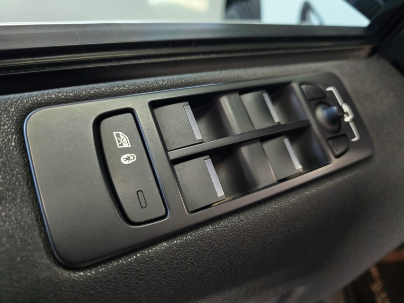 DISCOVERY SPORT 2.0 16V TD4 TURBO DIESEL SE 4P AUTOMÁTICO - 2017 - CAXIAS DO SUL