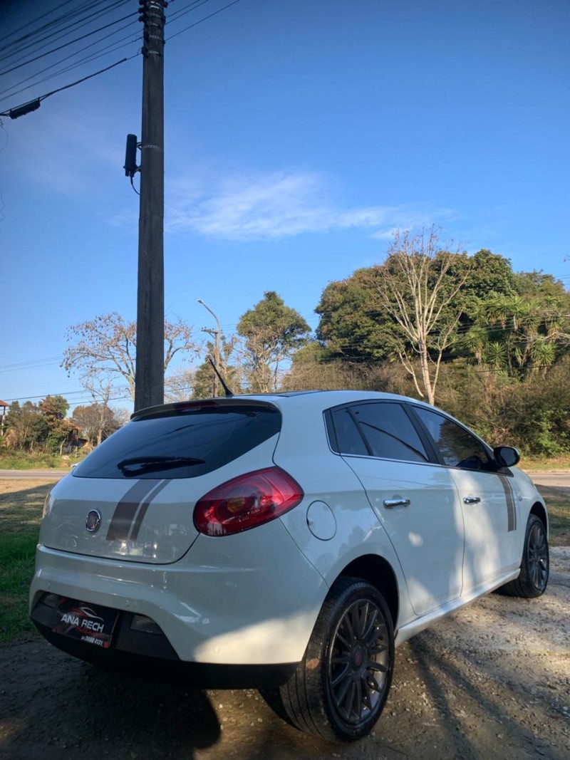 BRAVO 1.8 ESSENCE 16V FLEX 4P MANUAL - 2012 - CAXIAS DO SUL