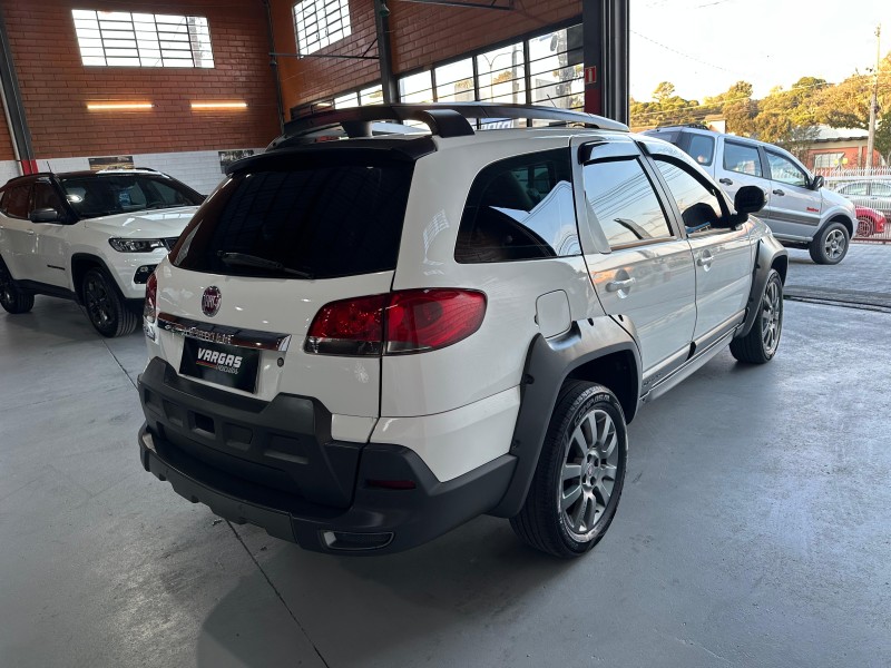 PALIO 1.8 MPI ADVENTURE WEEKEND 8V FLEX 4P MANUAL - 2017 - CAXIAS DO SUL