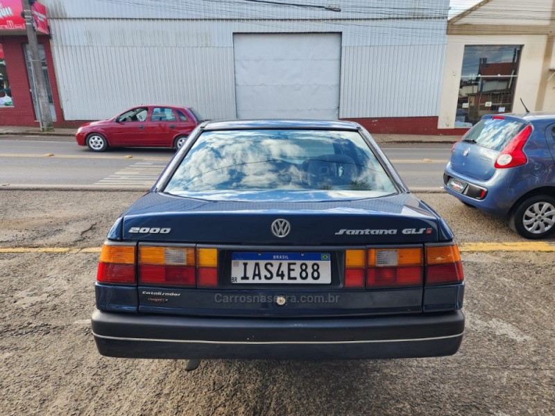 SANTANA 2.0 GLS 8V GASOLINA 4P MANUAL - 1993 - VACARIA