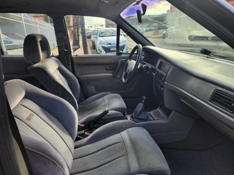SANTANA 2.0 GLS 8V GASOLINA 4P MANUAL - 1993 - VACARIA