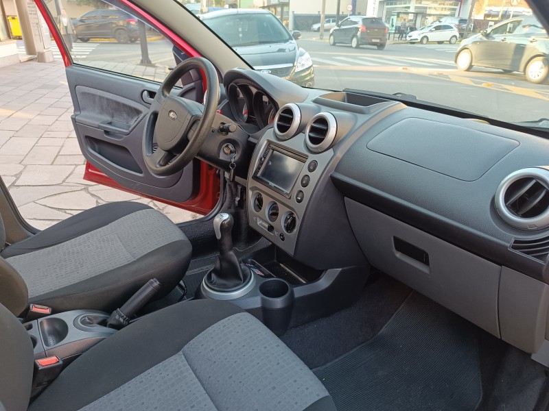 FIESTA 1.6 MPI CLASS SEDAN 8V FLEX 4P MANUAL - 2011 - FLORES DA CUNHA