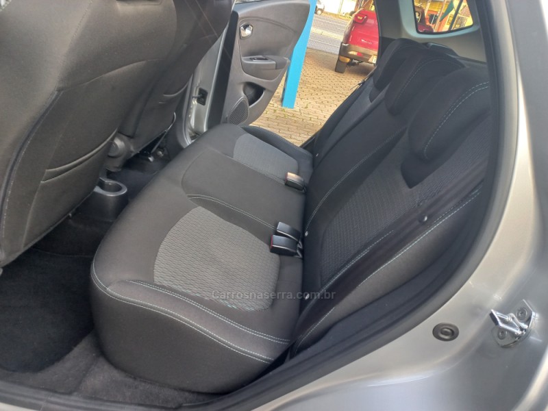 CAPTUR 1.6 LIFE 16V FLEX 4P AUTOMÁTICO - 2018 - CAXIAS DO SUL