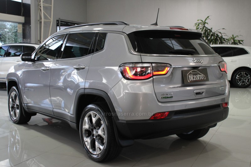 COMPASS 2.0 16V DIESEL LONGITUDE 4X4 AUTOMÁTICO - 2020 - CAXIAS DO SUL