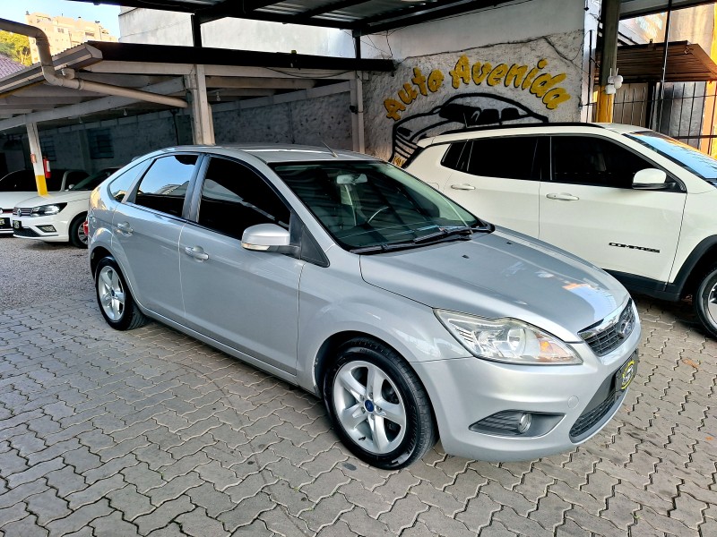 FOCUS 1.6 8V GASOLINA 4P MANUAL - 2012 - CAXIAS DO SUL