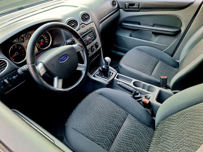 FOCUS 1.6 8V GASOLINA 4P MANUAL - 2012 - CAXIAS DO SUL