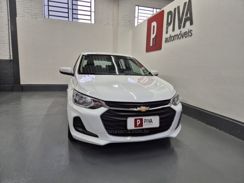 ONIX 1.0 LT 12V TURBO FLEX 4P MANUAL