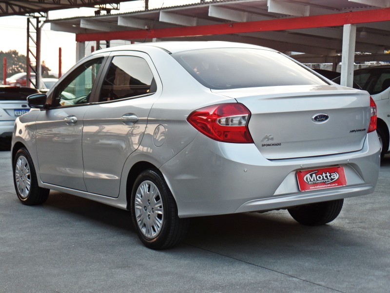 KA + 1.5 ADVANCED SEDAN 16V FLEX 4P MANUAL - 2018 - CAXIAS DO SUL
