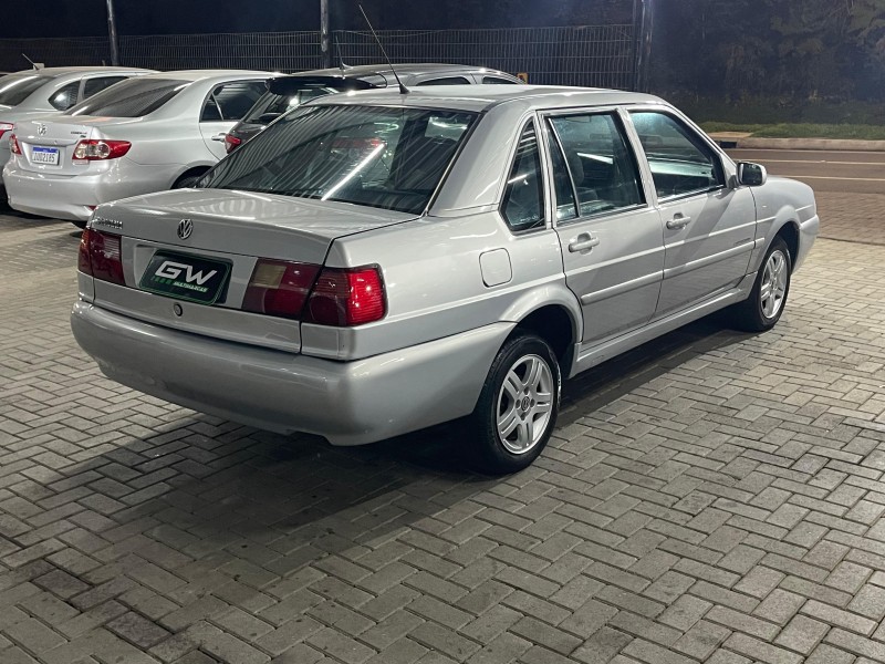 SANTANA 1.8 MI COMFORTLINE 8V GASOLINA 4P MANUAL - 2006 - CAXIAS DO SUL