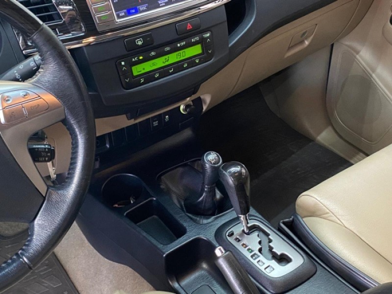 HILUX SW4 3.0 SRV 4X4 16V TURBO INTERCOOLER DIESEL 4P AUTOMÁTICO - 2014 - CAXIAS DO SUL