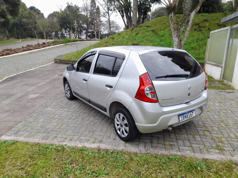 SANDERO 1.0 EXPRESSION 16V FLEX 4P MANUAL - 2011 - FARROUPILHA