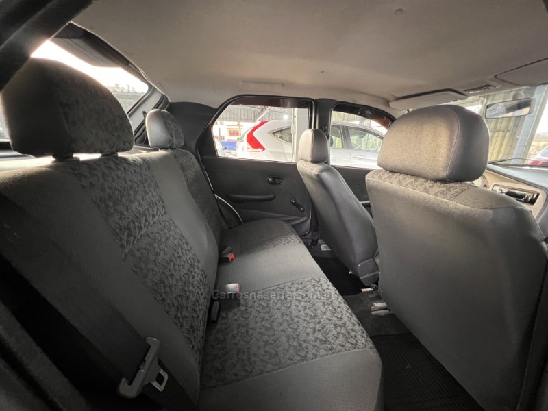 PALIO 1.0 MPI FIRE ECONOMY 8V FLEX 4P MANUAL - 2010 - BOM PRINCíPIO