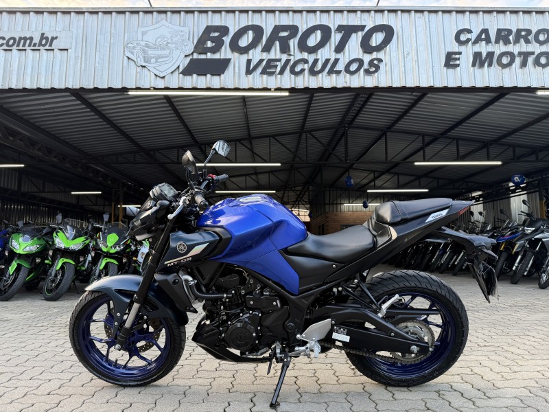 MT 03 ABS