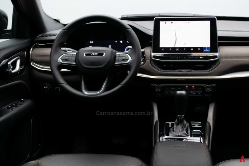 COMMANDER 2.0 OVERLAND TD380 4X4 TURBO DIESEL 4P AUTOMÁTICO - 2024 - GARIBALDI