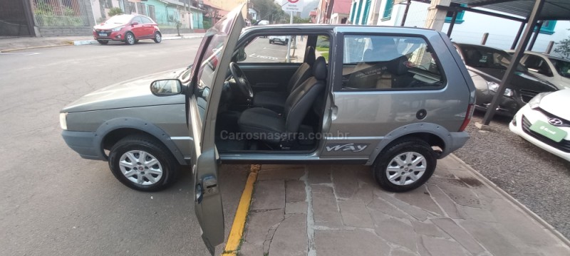 UNO 1.0 MPI MILLE WAY ECONOMY 8V FLEX 2P MANUAL - 2010 - PICADA CAFé