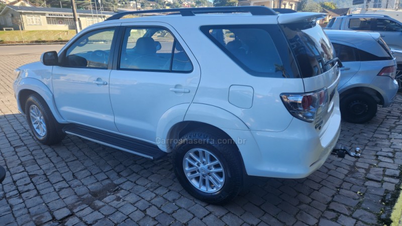 HILUX SW4 2.7 SR 4X2 16V FLEX 4P AUTOMÁTICO - 2013 - ANTôNIO PRADO