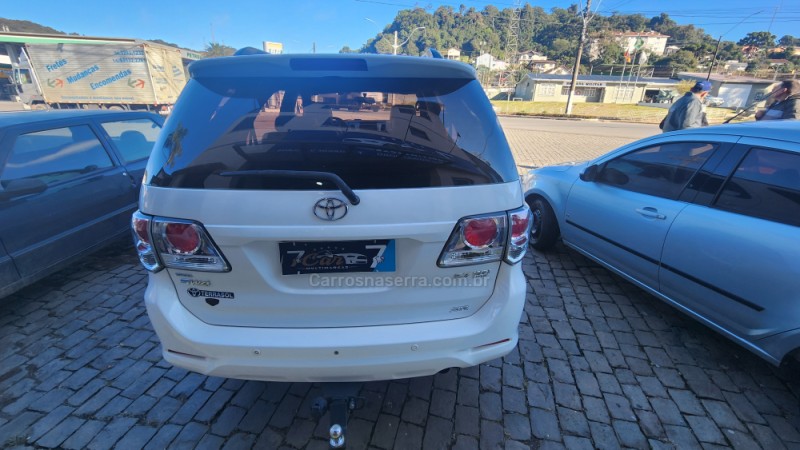 HILUX SW4 2.7 SR 4X2 16V FLEX 4P AUTOMÁTICO - 2013 - ANTôNIO PRADO