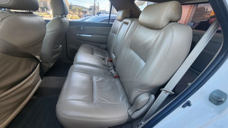 HILUX SW4 2.7 SR 4X2 16V FLEX 4P AUTOMÁTICO - 2013 - ANTôNIO PRADO