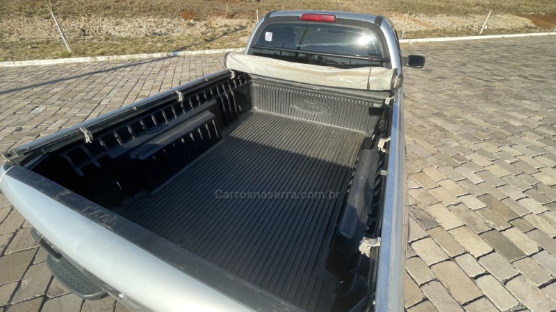 COURIER 1.6 L 8V FLEX MANUAL - 2012 - VILA FLORES