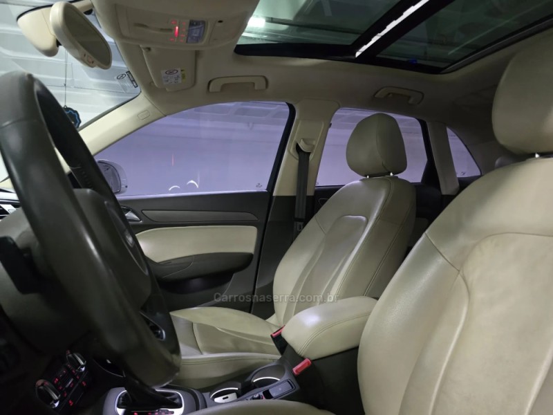 Q3 2.0 TFSI AMBIENTE QUATTRO 4P GASOLINA S TRONIC - 2015 - PORTO ALEGRE