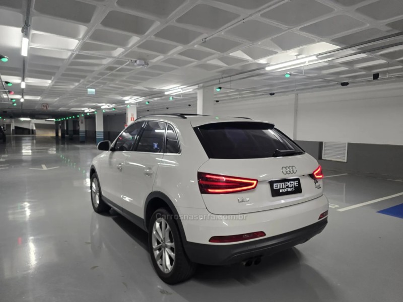 Q3 2.0 TFSI AMBIENTE QUATTRO 4P GASOLINA S TRONIC - 2015 - PORTO ALEGRE