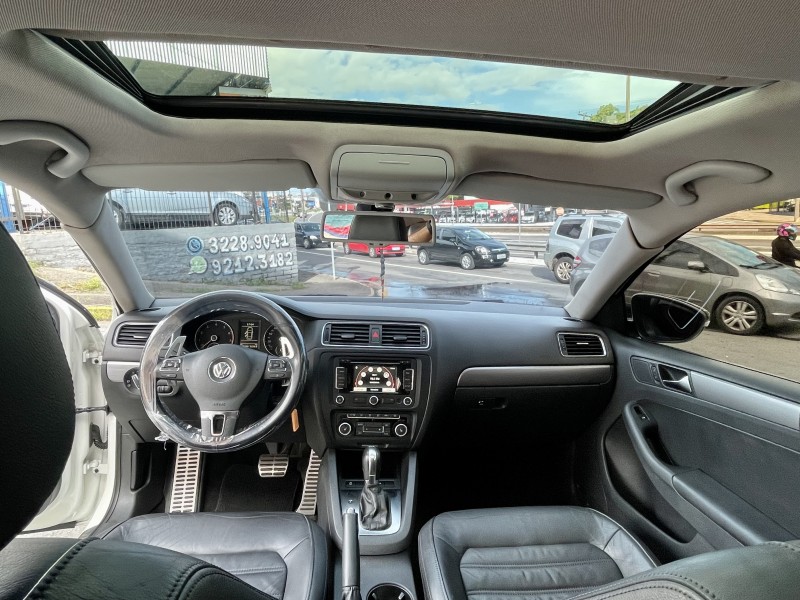 JETTA 2.0 TSI HIGHLINE 200CV GASOLINA 4P TIPTRONIC - 2012 - CAXIAS DO SUL