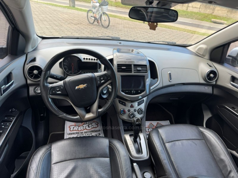 SONIC 1.6 LTZ EFFECT 16V FLEX 4P AUTOMÁTICO - 2014 - SOMBRIO