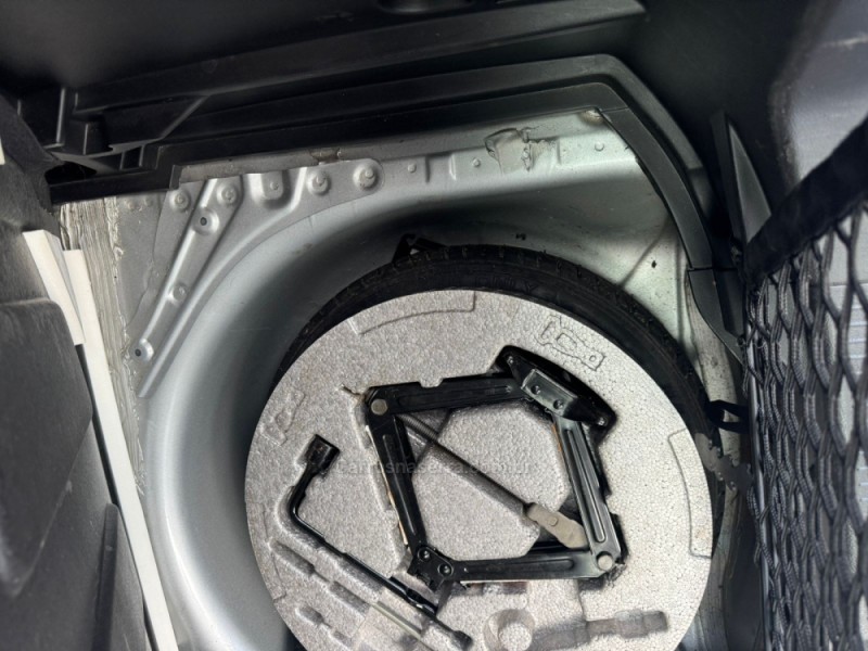 SONIC 1.6 LTZ EFFECT 16V FLEX 4P AUTOMÁTICO - 2014 - SOMBRIO