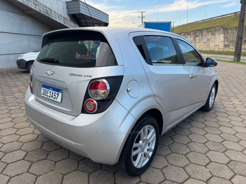 SONIC 1.6 LTZ EFFECT 16V FLEX 4P AUTOMÁTICO - 2014 - SOMBRIO