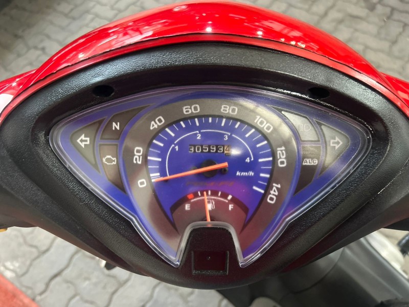BIZ 125 ES - 2011 - TRêS COROAS