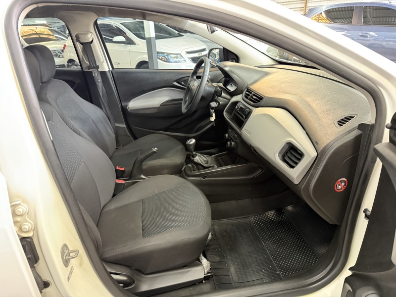 PRISMA 1.0 MPFI JOY 8V FLEX 4P MANUAL - 2018 - CAXIAS DO SUL