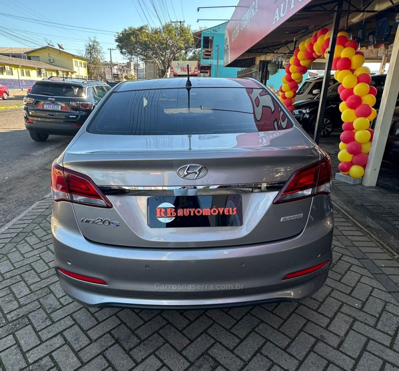 HB20S 1.6 PREMIUM 16V FLEX 4P AUTOMÁTICO - 2018 - PAROBé