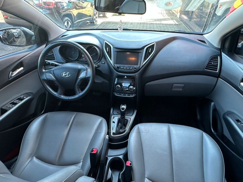 HB20S 1.6 PREMIUM 16V FLEX 4P AUTOMÁTICO - 2018 - PAROBé