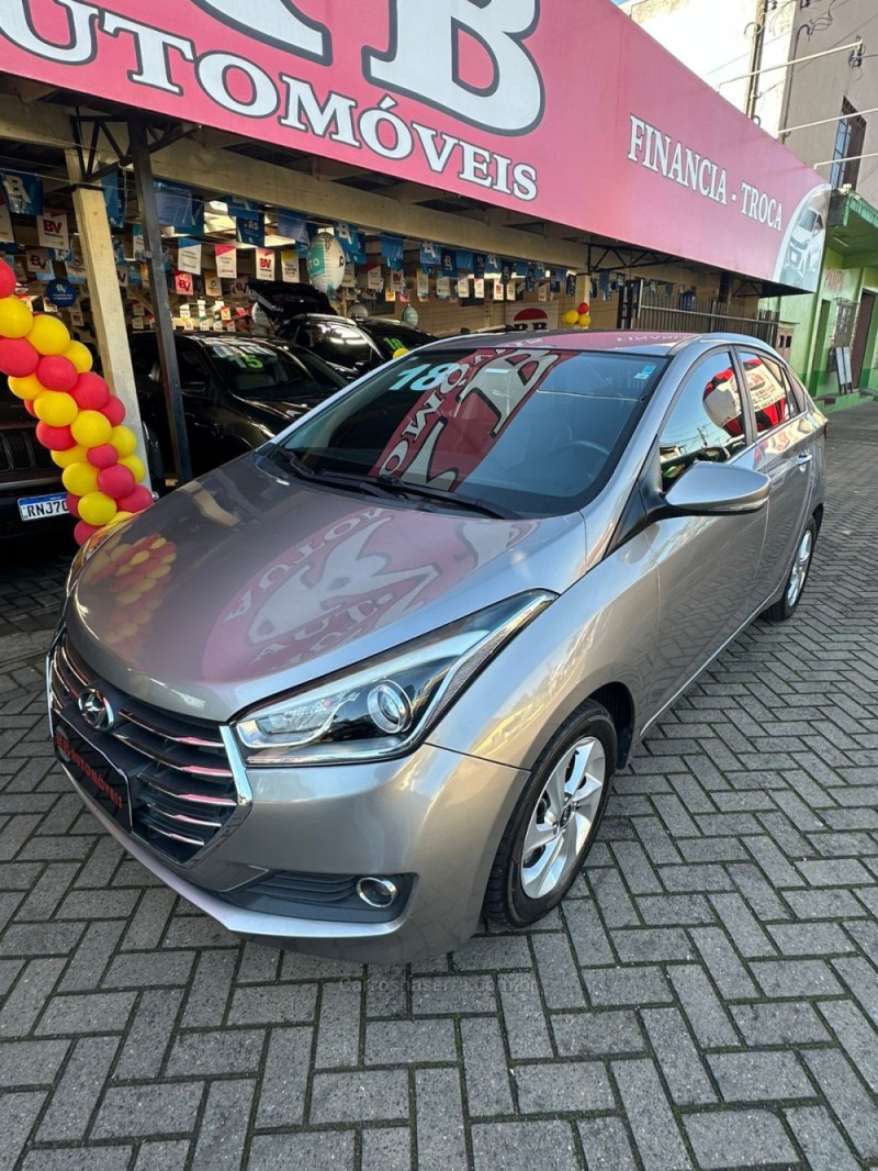 HB20S 1.6 PREMIUM 16V FLEX 4P AUTOMÁTICO - 2018 - PAROBé