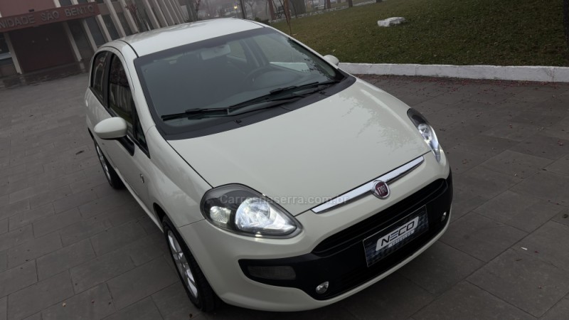 PUNTO 1.4 ATTRACTIVE ITALIA 8V FLEX 4P MANUAL - 2016 - BENTO GONçALVES