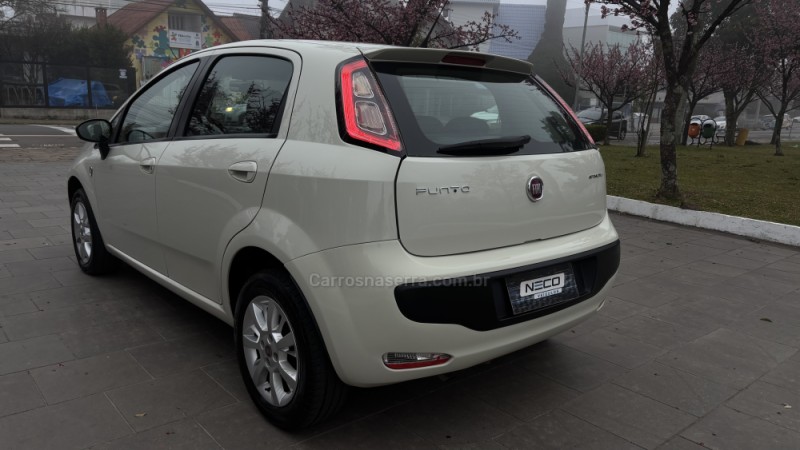 PUNTO 1.4 ATTRACTIVE ITALIA 8V FLEX 4P MANUAL - 2016 - BENTO GONçALVES