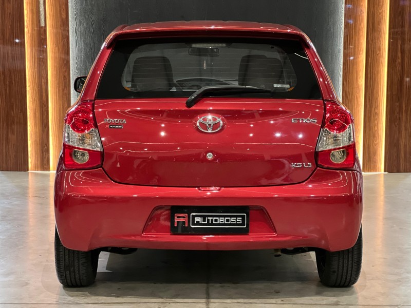 ETIOS 1.3 XS 16V FLEX 4P MANUAL - 2013 - NOVO HAMBURGO